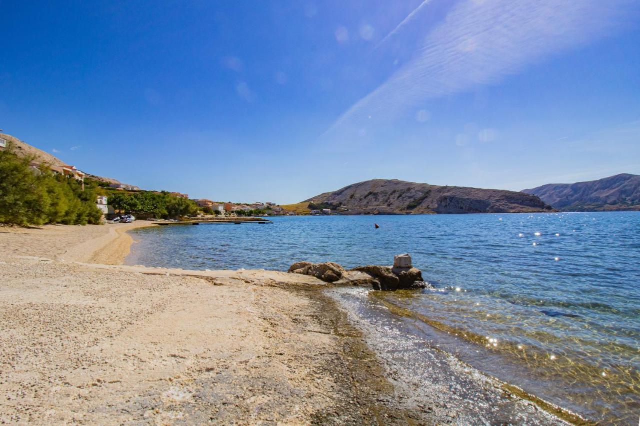 Galapagus Privat Beach & Boat Dock Apartment Metajna Exterior photo